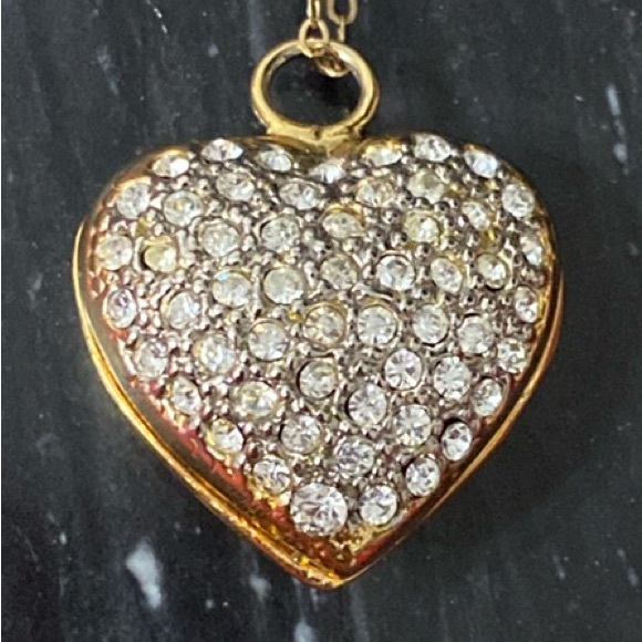 Vintage Gold Tone puffed heart pendant with rhinestones on Gold tone chain - Picture 5 of 10